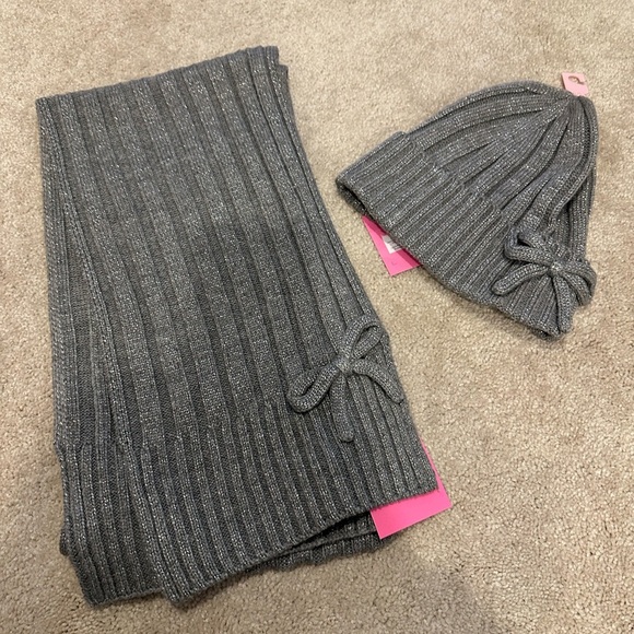 Kate Spade New York Wool Blend Metallic Bow Scarf & Beanie set NEW - Picture 1 of 3